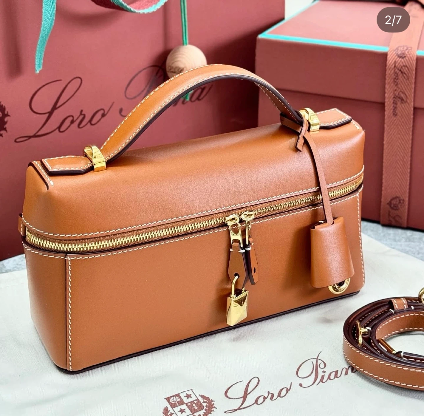 Loro Piana Vanity Case Bag L23 - photo 3
