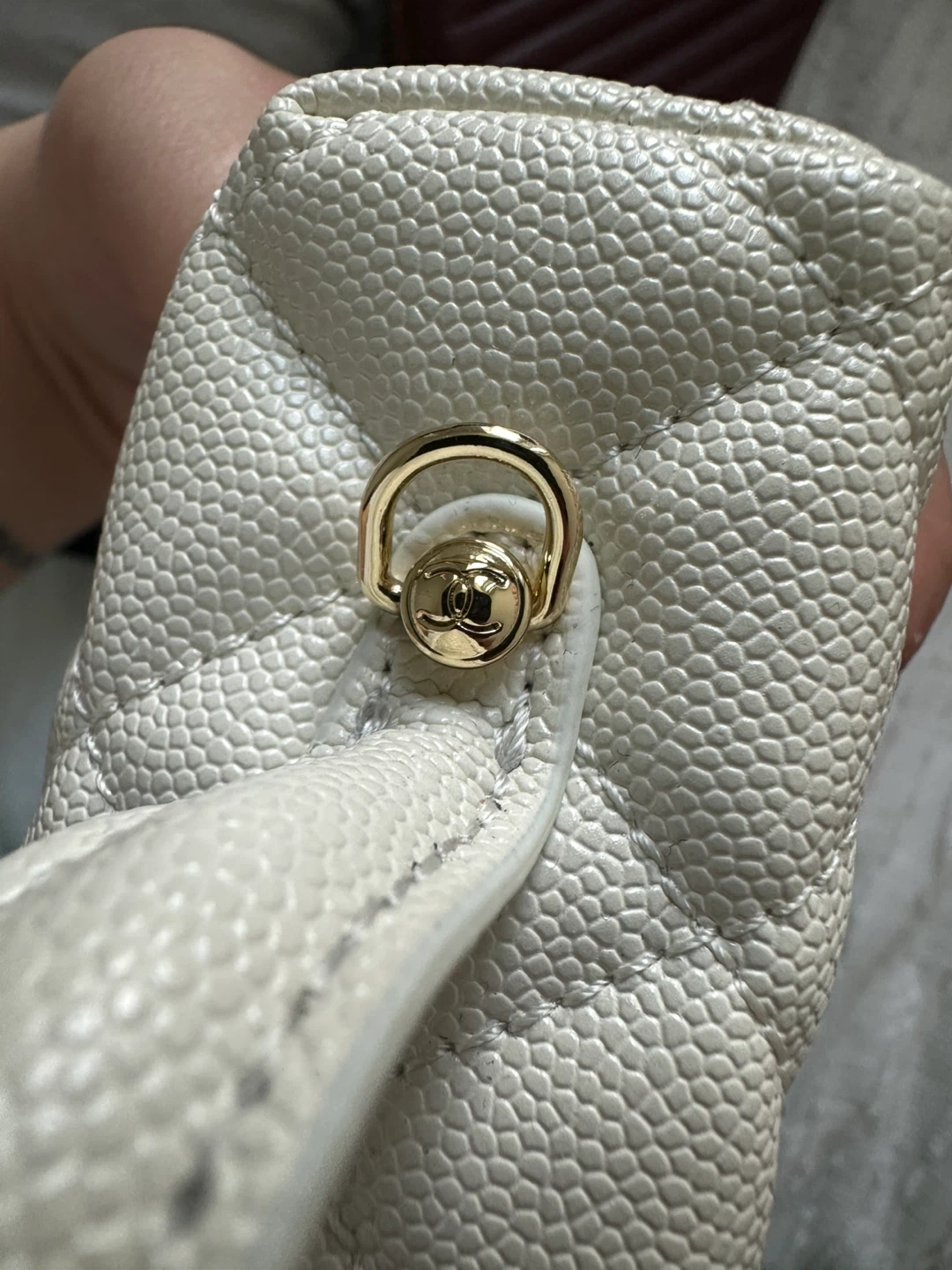 Chanel Vanity Case White Caviar Leather - photo 3