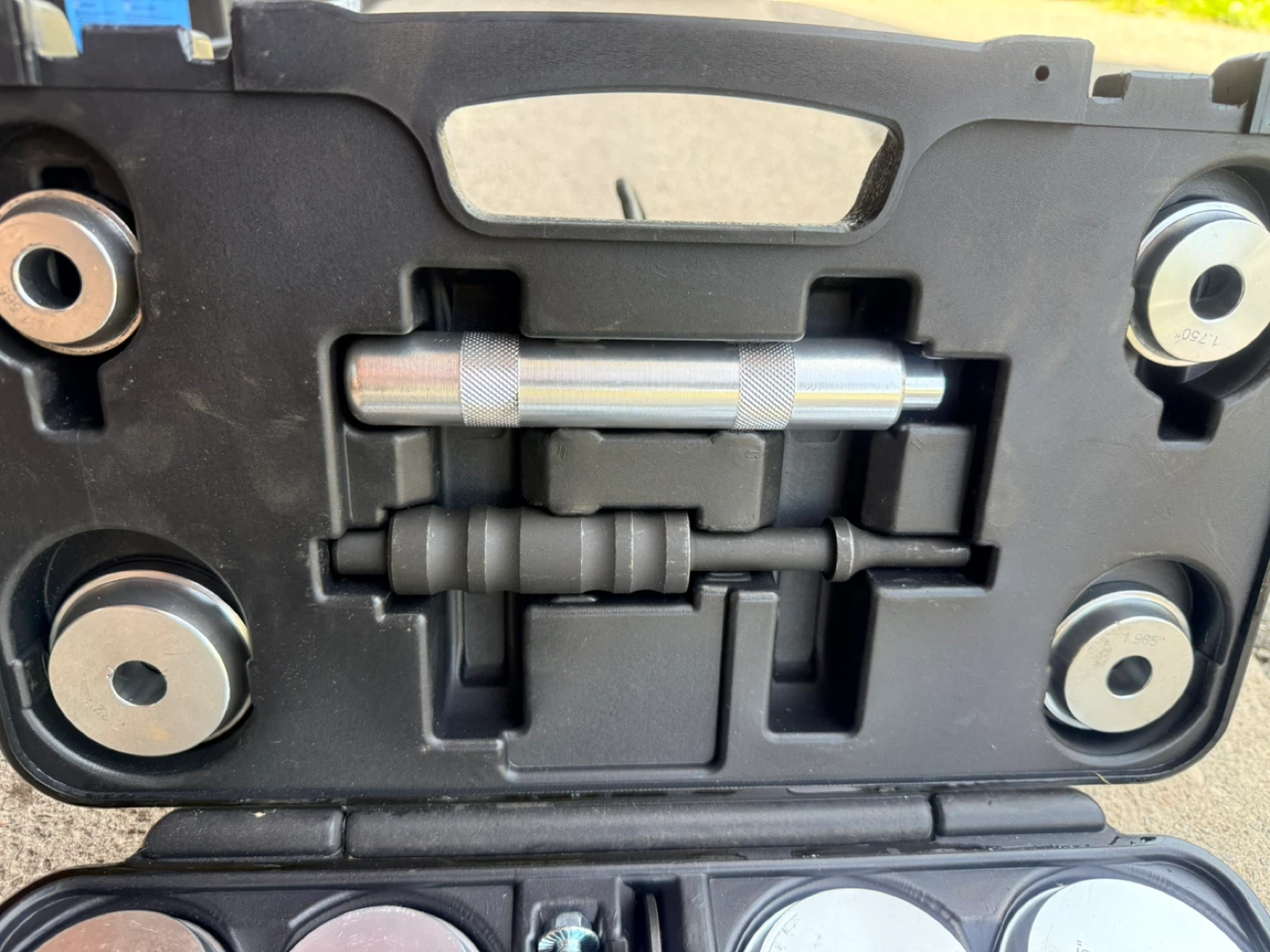 PRO-POINT Pneumatic Bearing Race and Seal Driver Set - photo 5