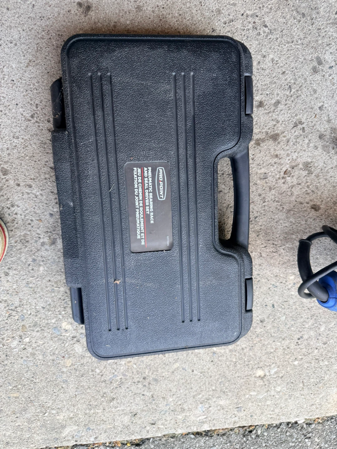 PRO-POINT Pneumatic Bearing Race and Seal Driver Set - photo 2
