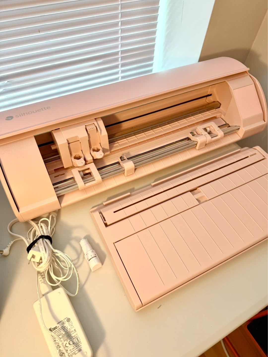 Great Condition Silhouette Cameo 5