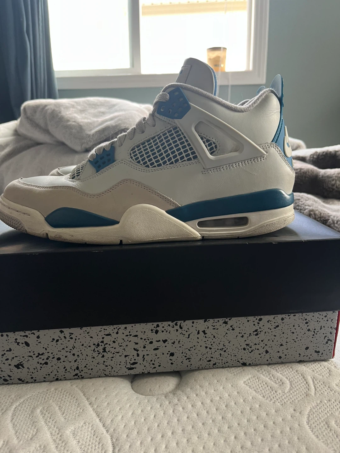 Air Jordan 4 Retro SE 'Blank Canvas' Sneakers Size 11 - photo 4