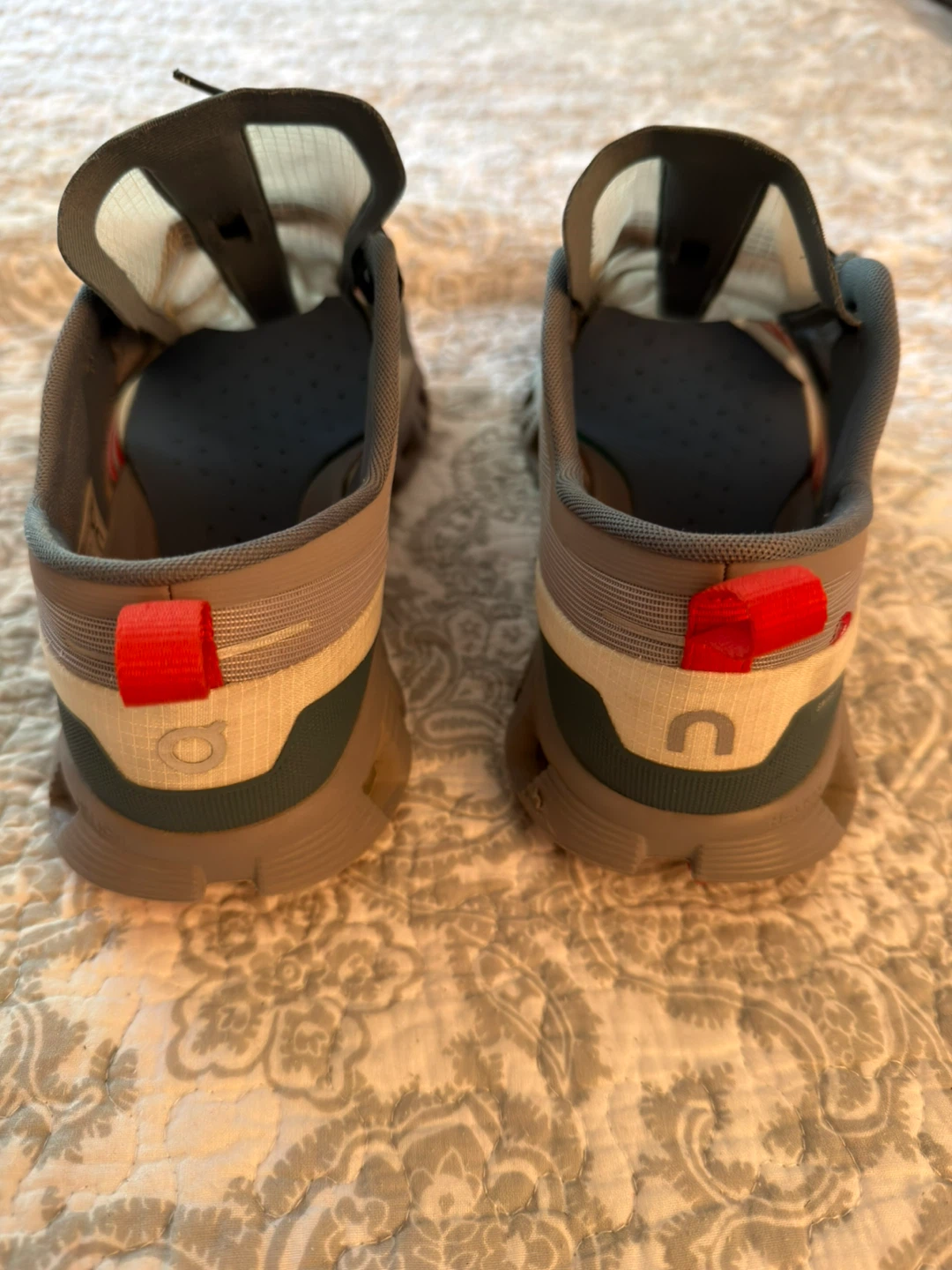 On Running Cloudventure Waterproof  Shoes Men's US 10.5 - photo 2