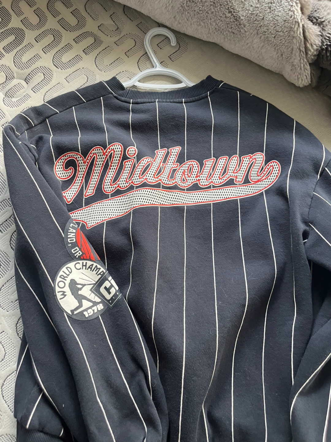 Bershka Midtown Baseball Striped Sweater - photo 2