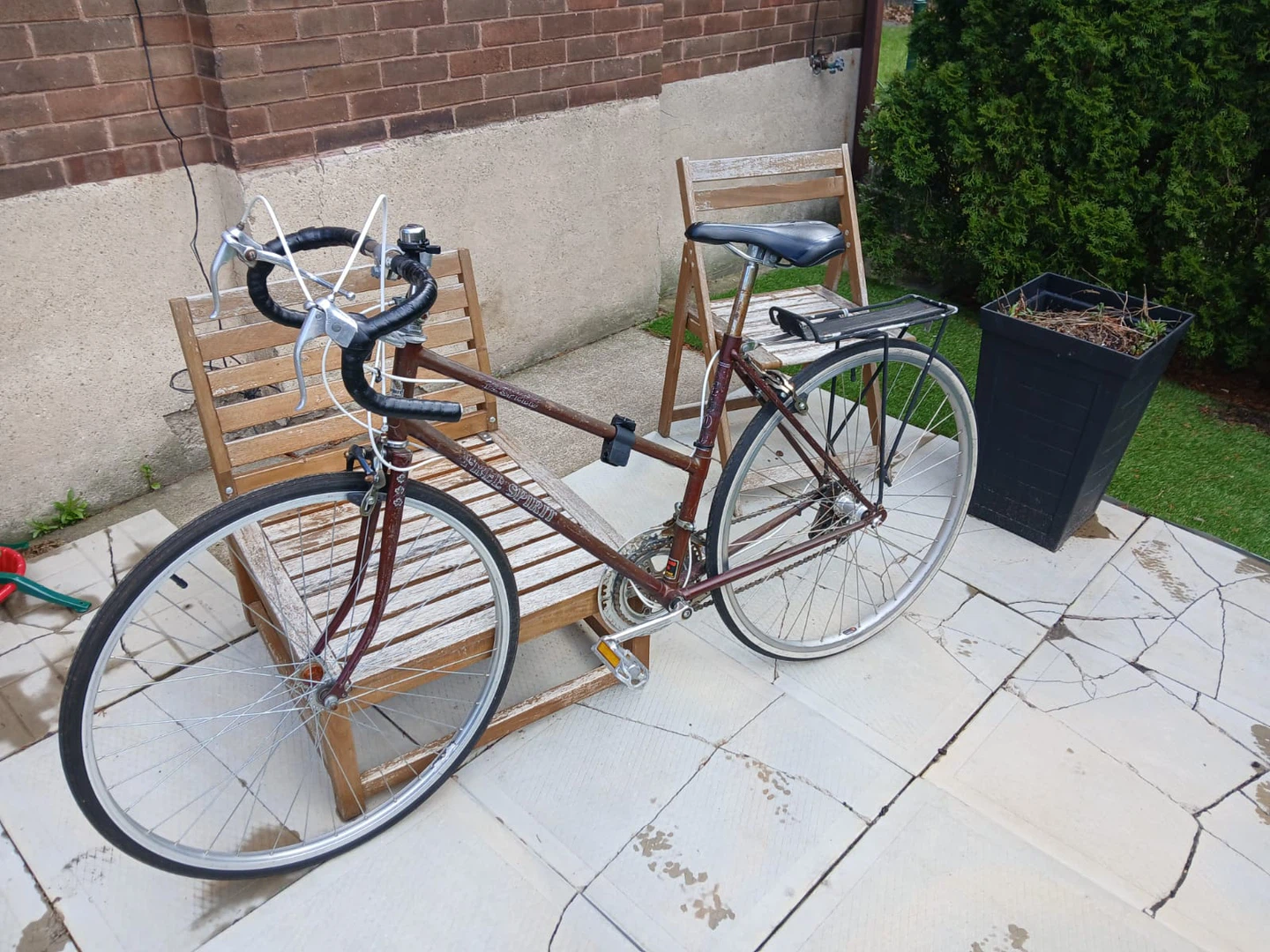 Vintage "Free Spirit" Road bike