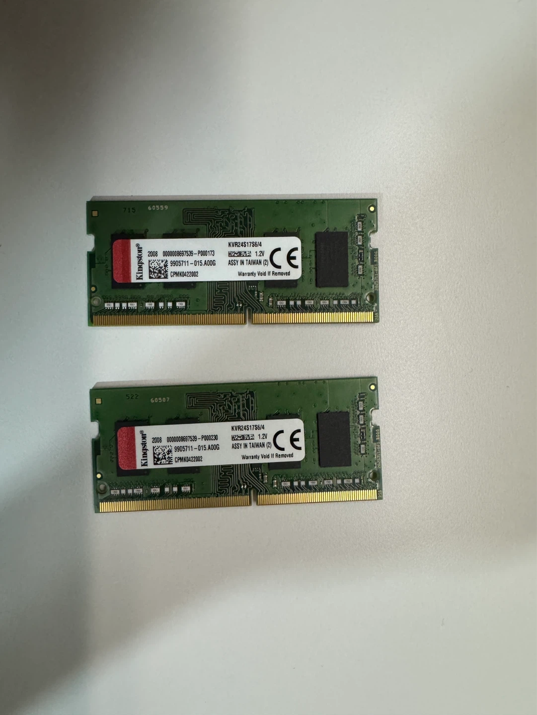 2x Kingston 4GB DDR4 Laptop RAM KVR24S17S6/4 2400MHz CL17 - photo 4
