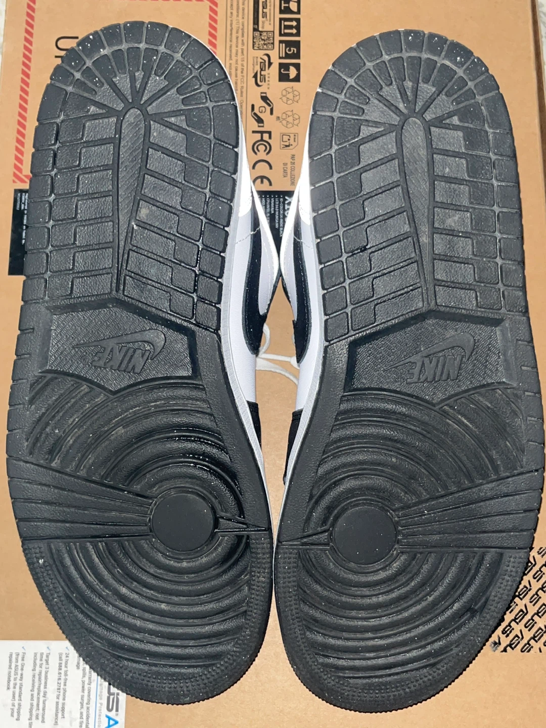 Air Jordan 1 Low SE Shoes - photo 4