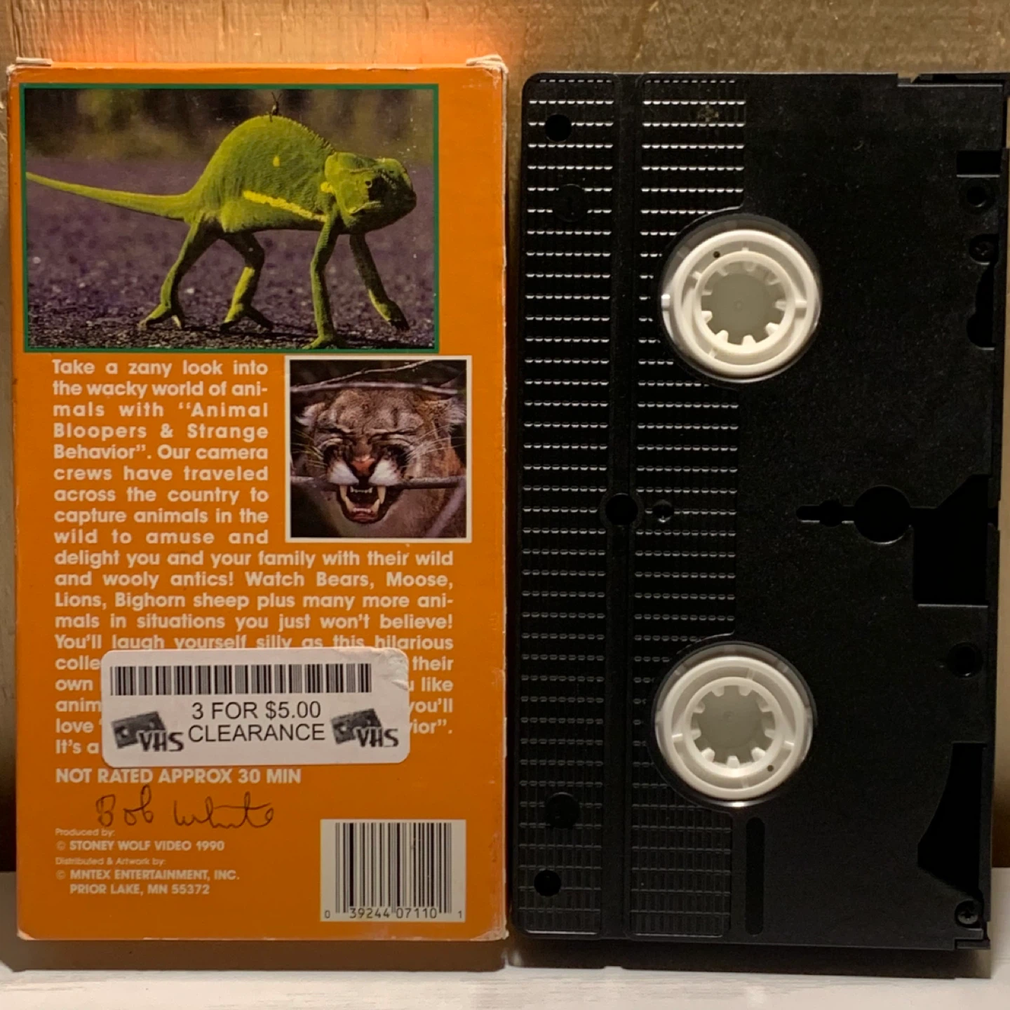 Animal Bloopers VHS Tape - photo 2