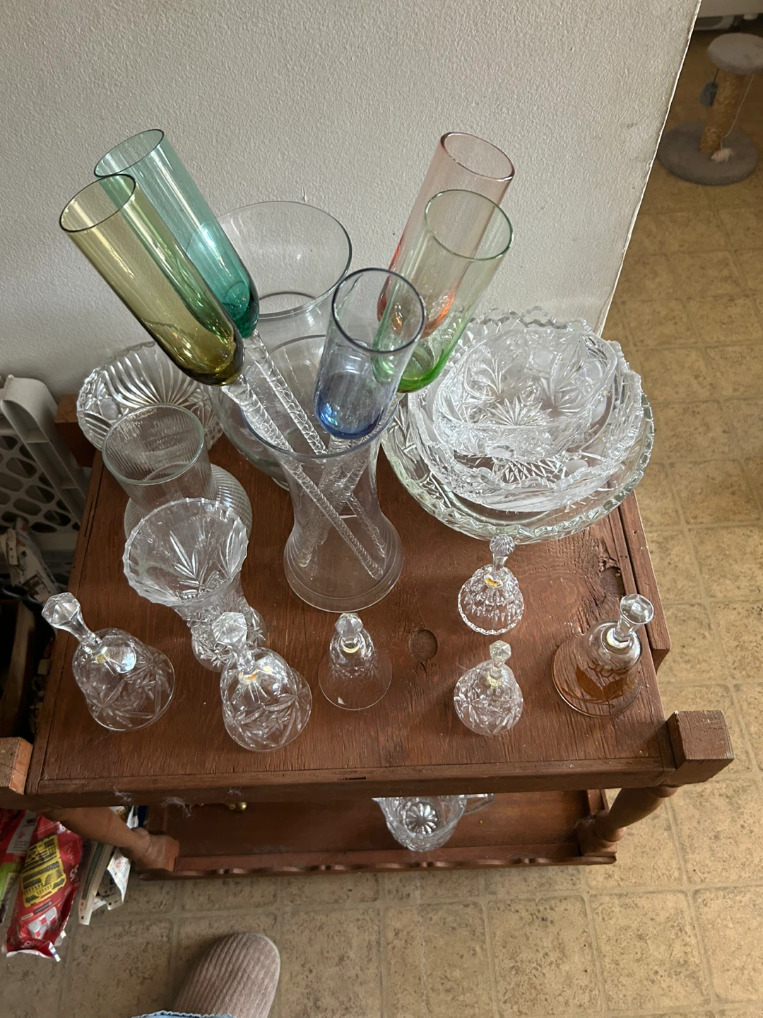 Assorted Crystal and Glassware Collection - photo 2