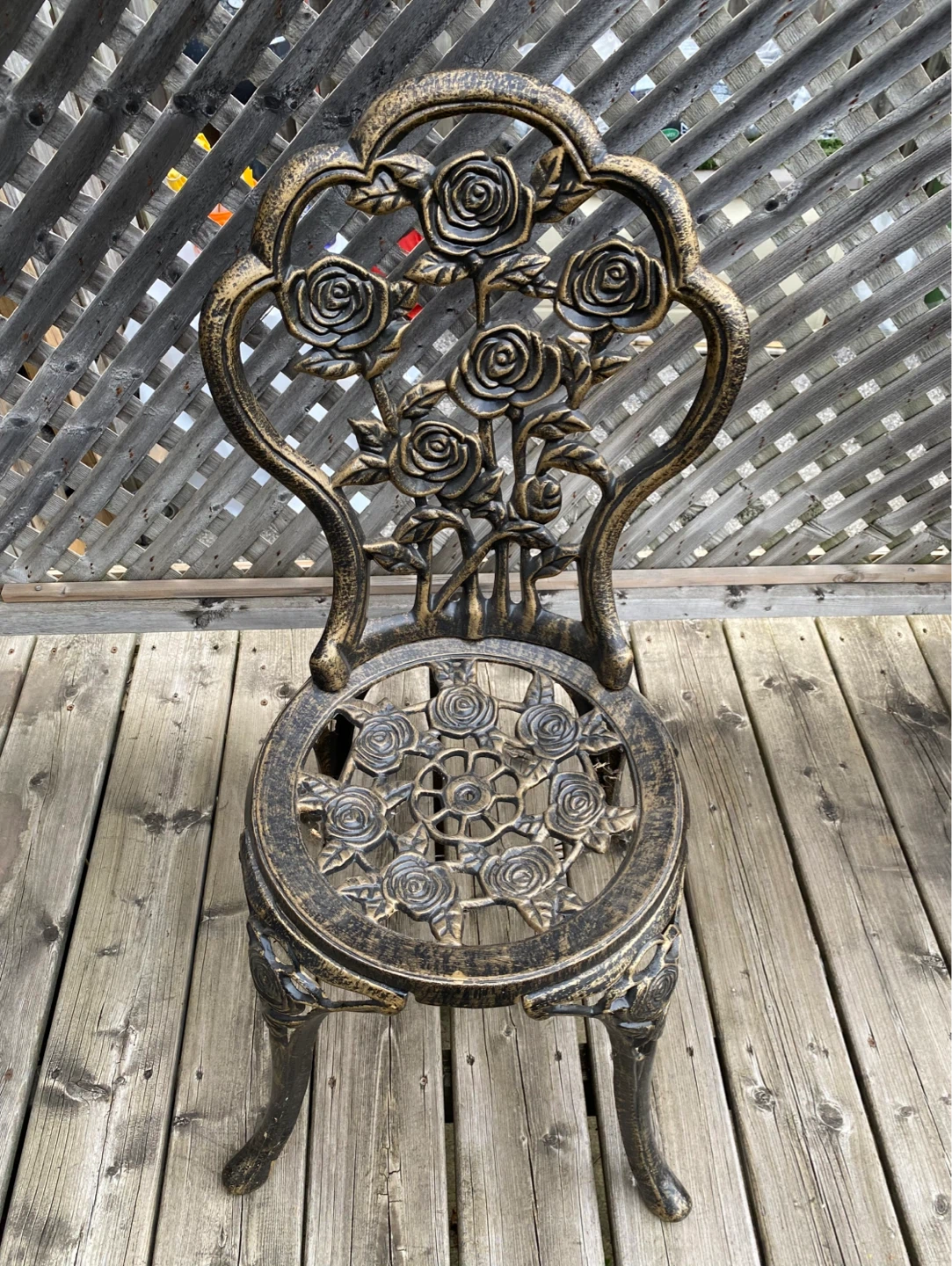 Ornate Rose Cast Metal Bistro Set - 1 Table, 2 Chairs - photo 4