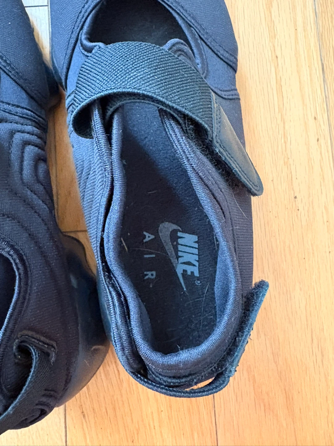 Nike Air Rift Split Toe Sandals - photo 2