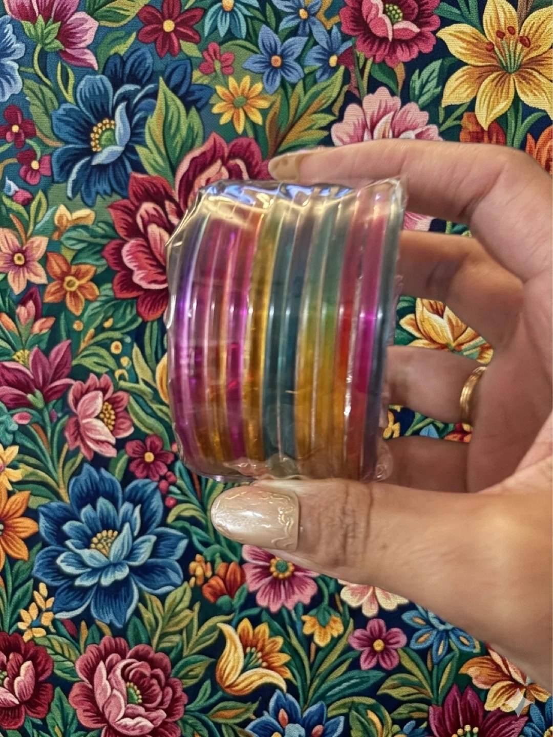 Eid special sale!! Colour jelly thin glass bangles - photo 5