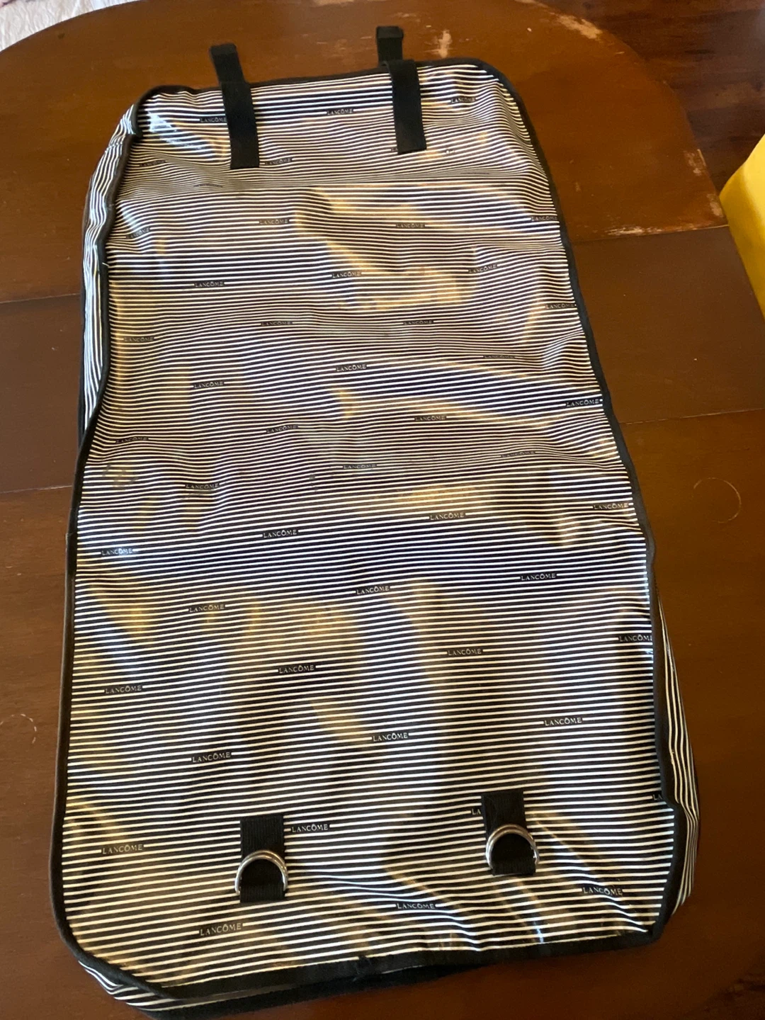 Lancôme Garment Bag - photo 5