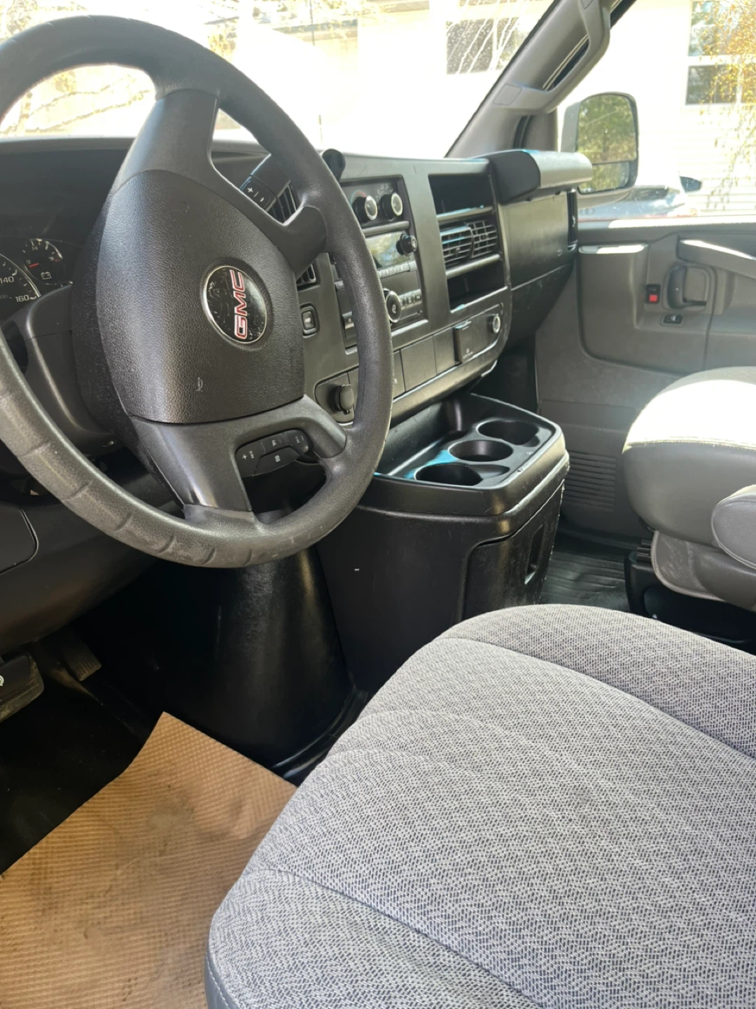 White GMC Savana Cargo Van - photo 5
