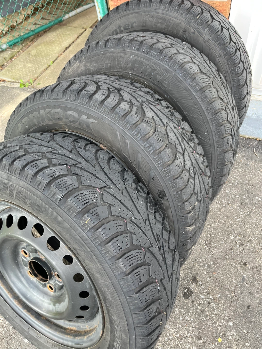 Hankook Winter Tires - Set of 4 - photo 5