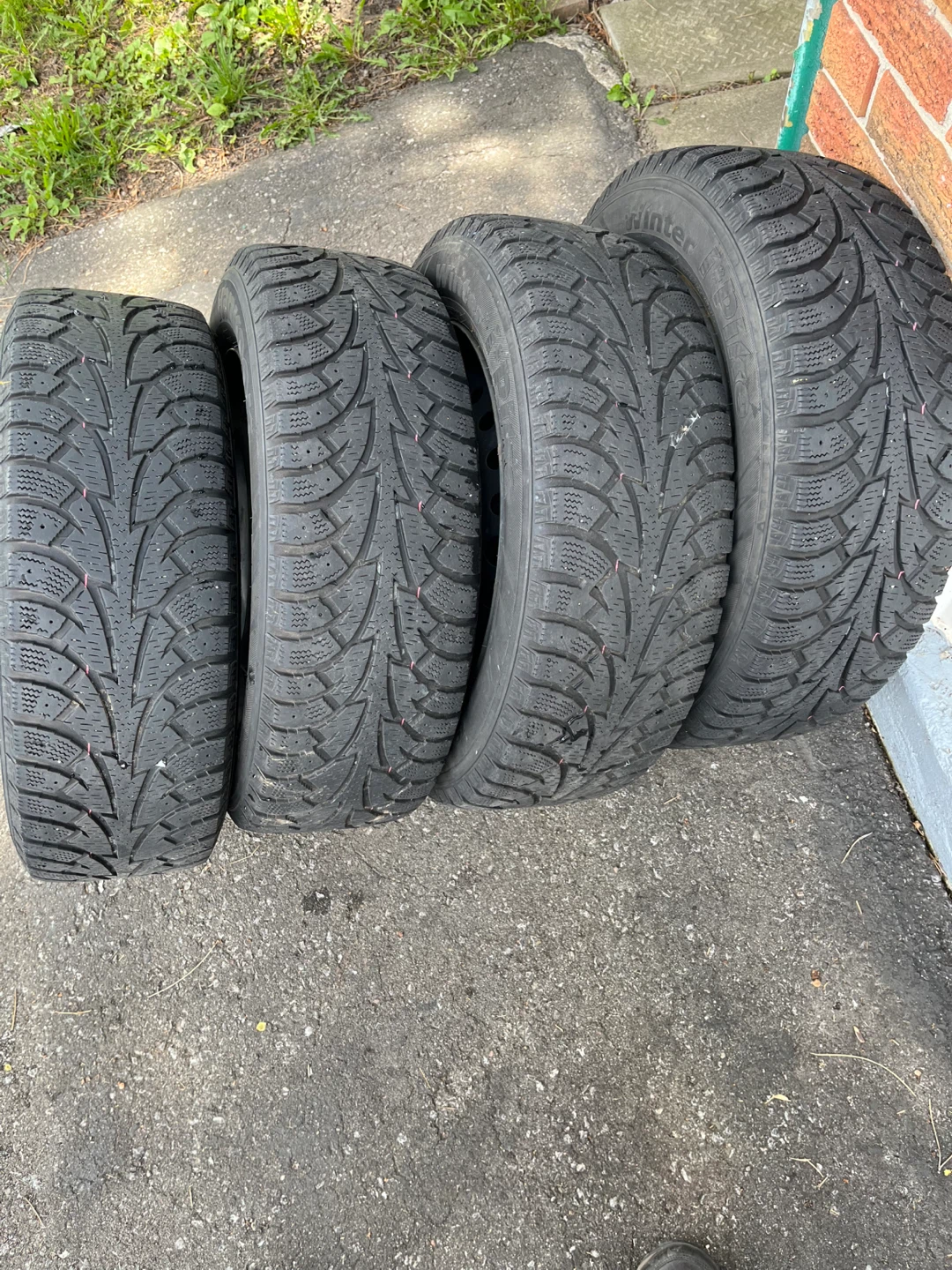 Hankook Winter Tires - Set of 4 - photo 3