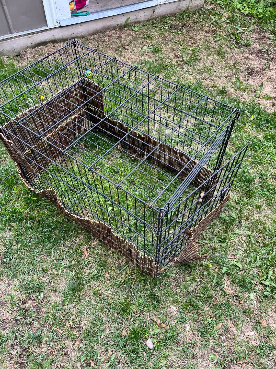 Wire Pet Playpen / Crate