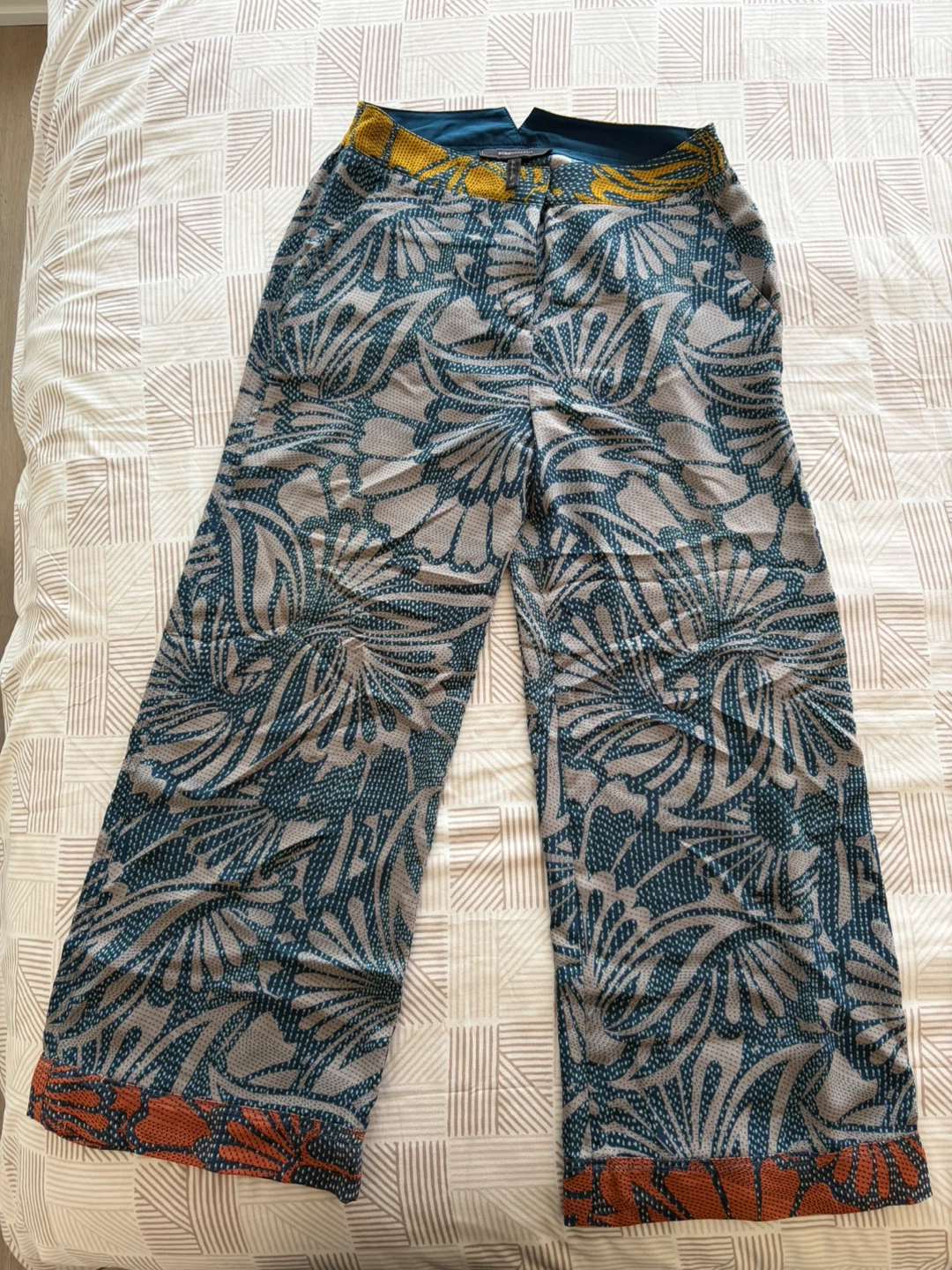 BCBG Max Azria Wide Leg Pants XS