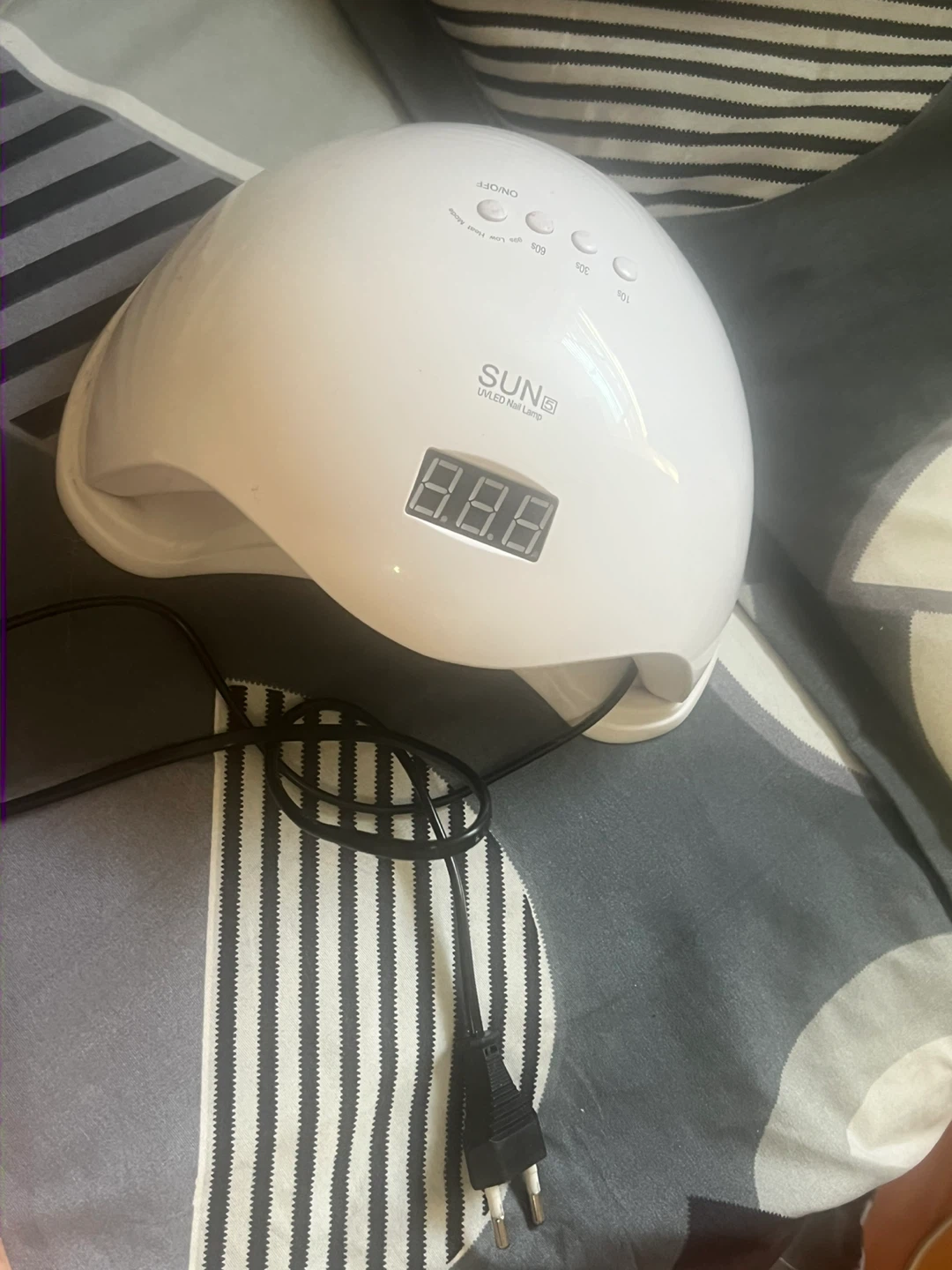 SUN UV LED Nail Lamp - photo 2