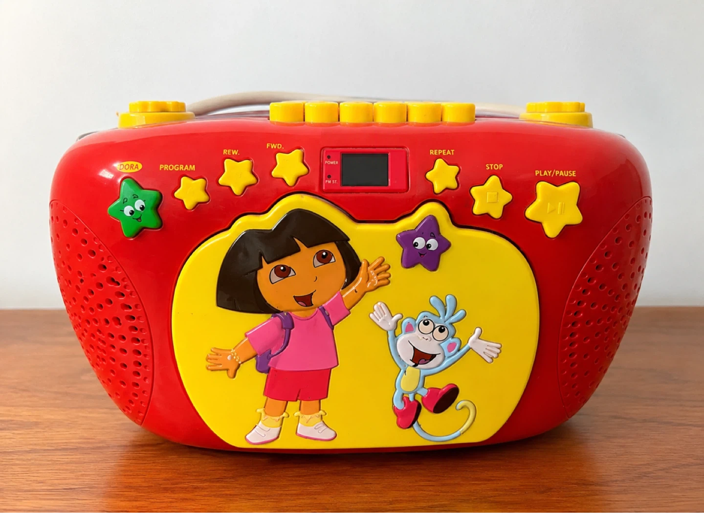 Dora the Explorer Kids CD Player Boombox Radio