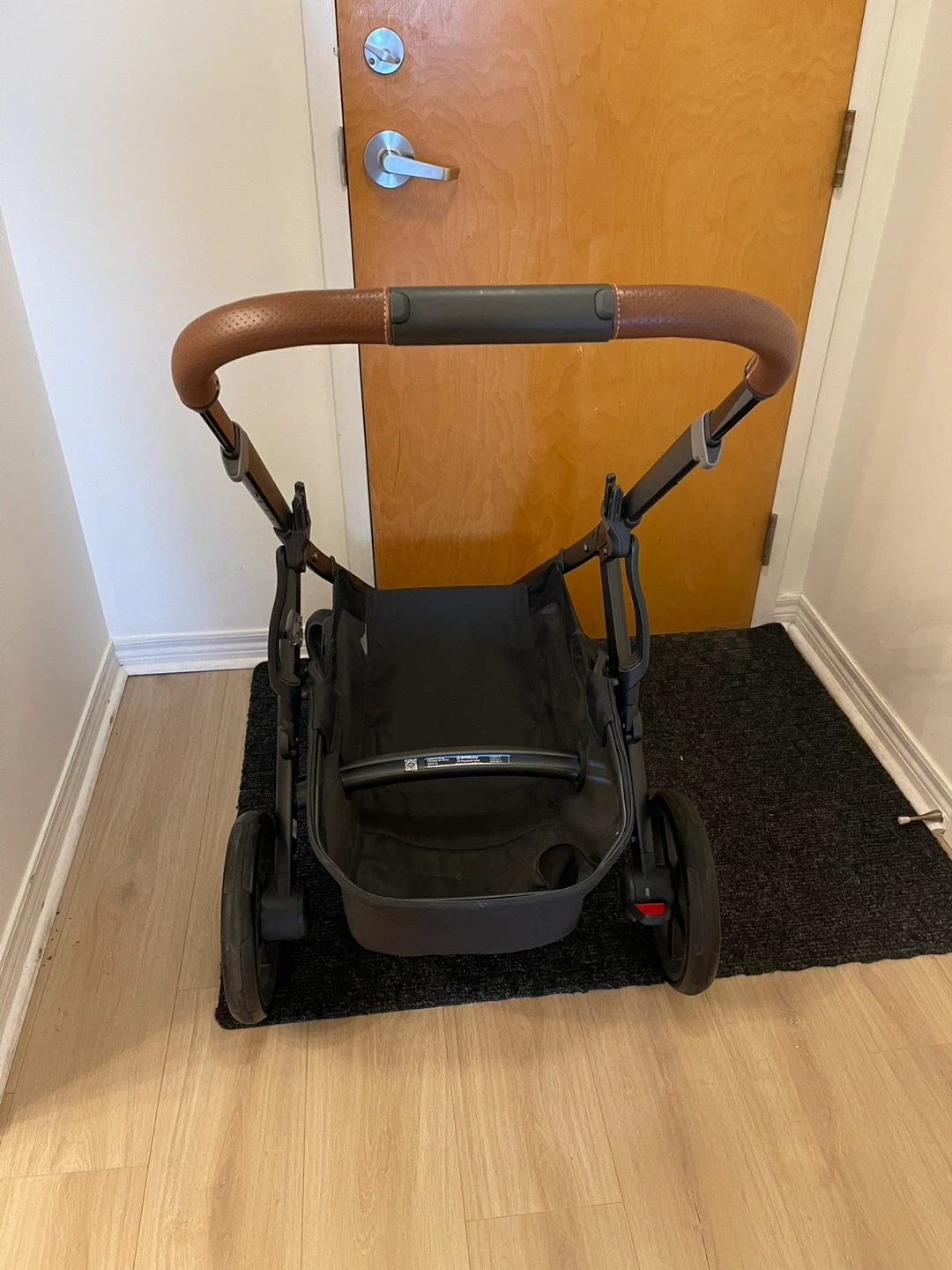 UPPAbaby Vista V3 Stroller Frame - photo 3