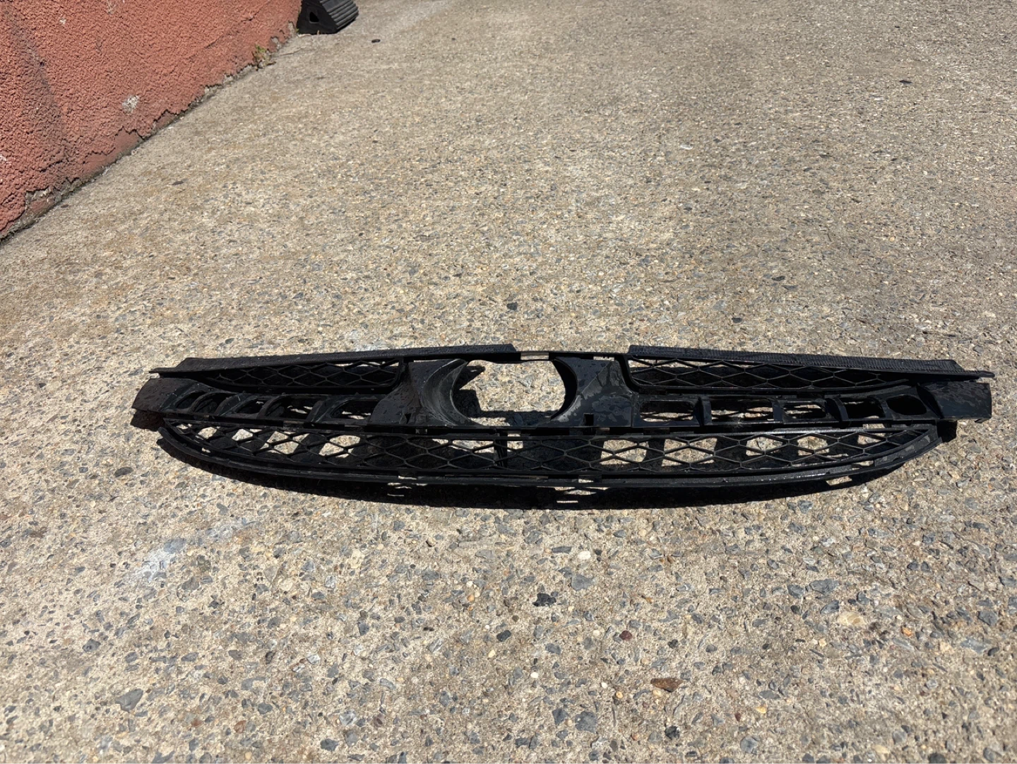 Black Front Grille Assembly - photo 2