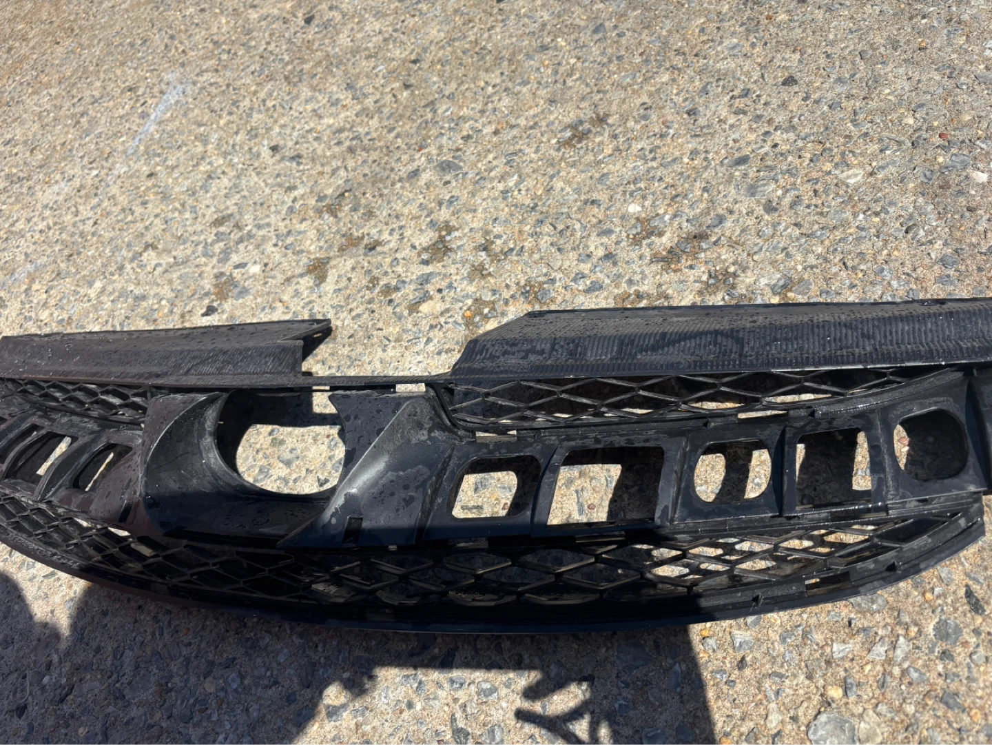 Black Front Grille Assembly - photo 3