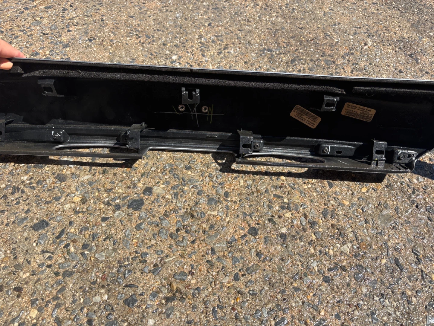 19 20 21 22 Honda Hrv Hr-v Trunk Lid Finish Panel Trim Moulding - photo 4