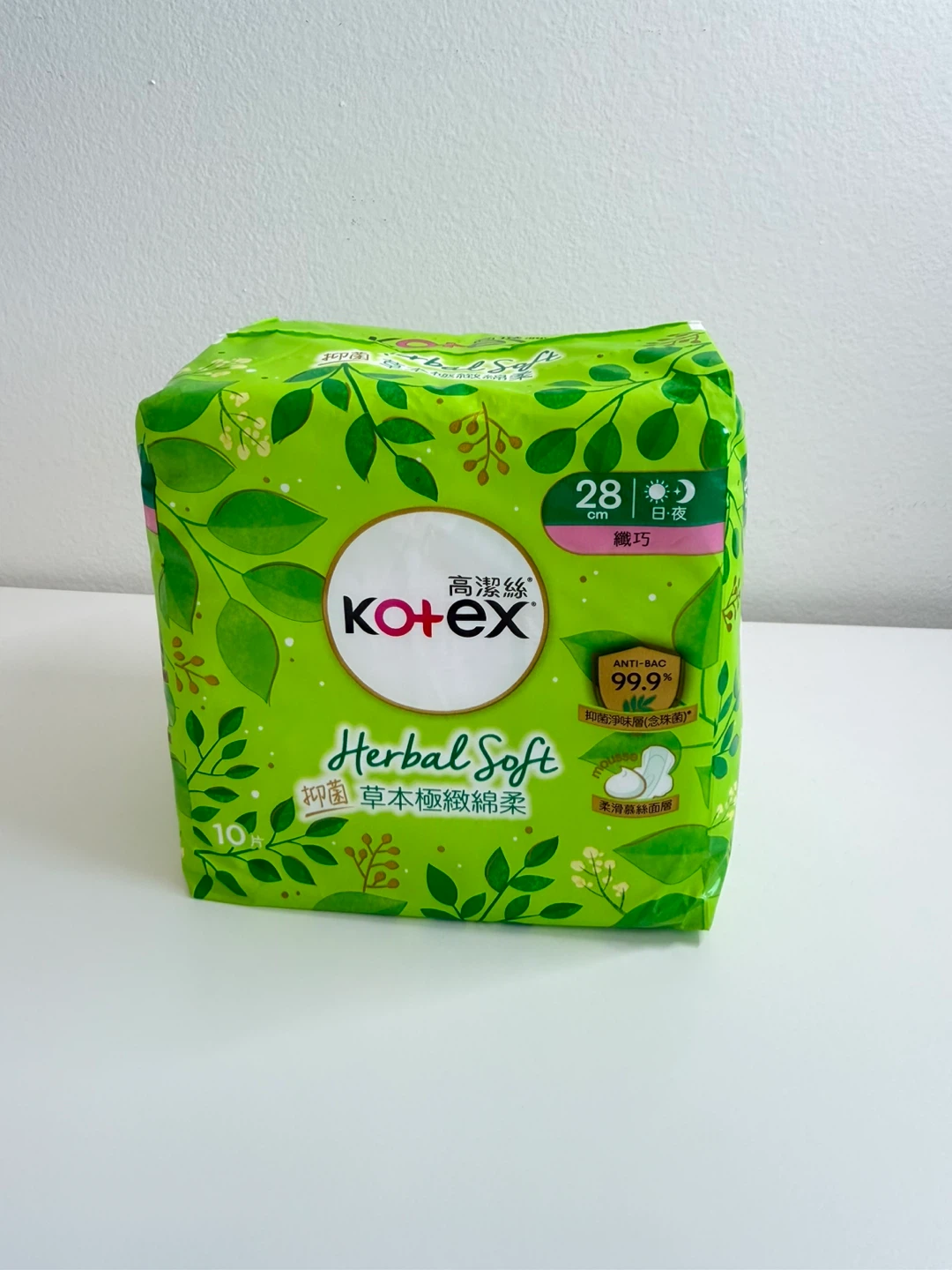 Kotex Herbal Soft Pads 28cm 10 count