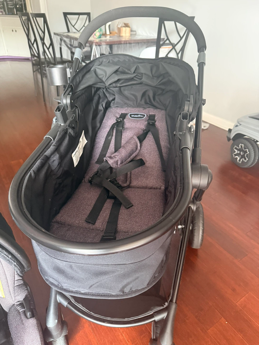 Evenflo Stroller and Car Seat Combo - photo 5