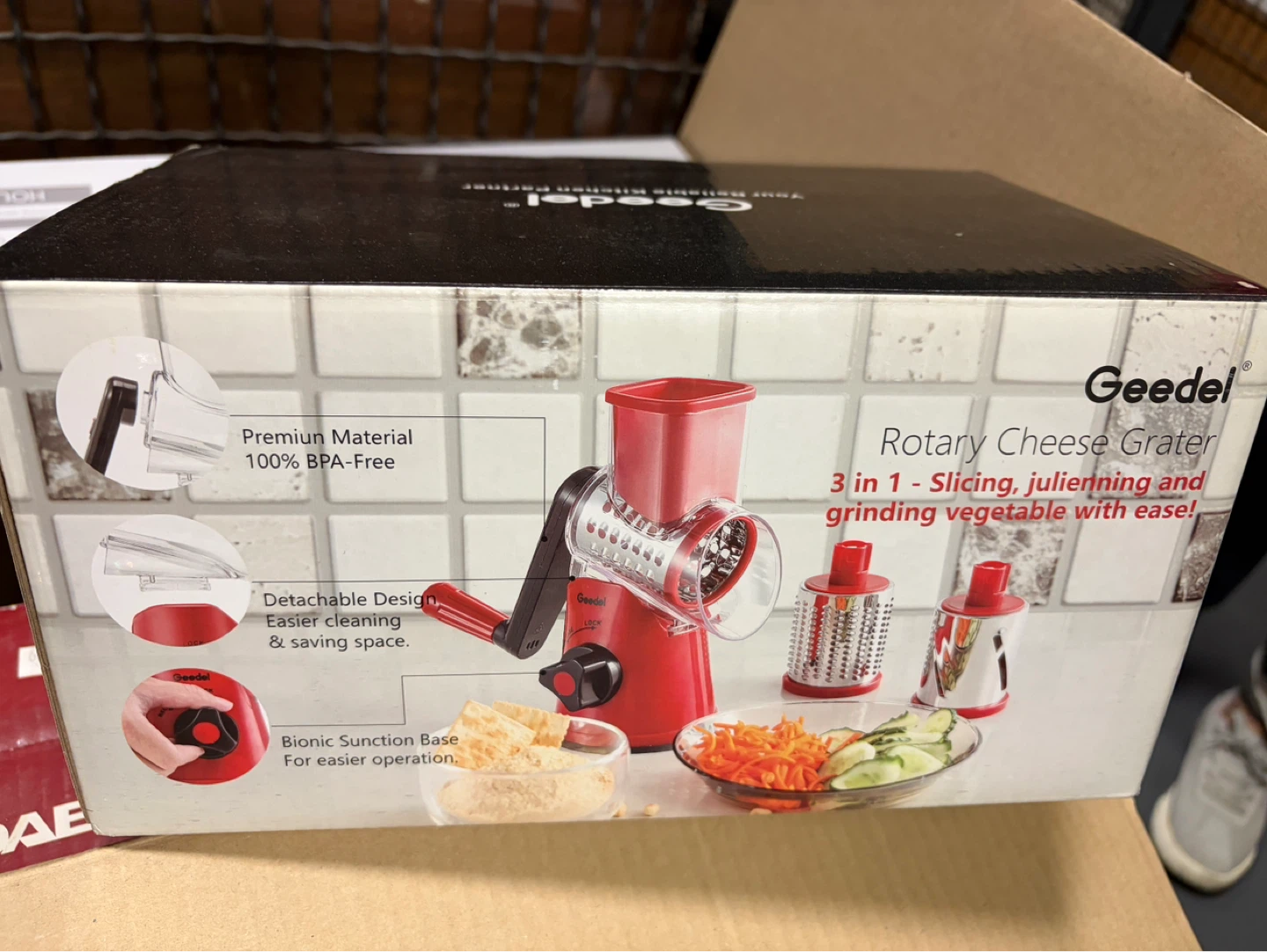 Geedel Rotary Cheese Grater 3-in-1