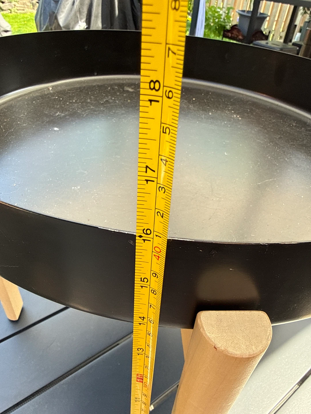 Round Metal Tray Ikea Plant Stand with Wooden Legs - photo 2