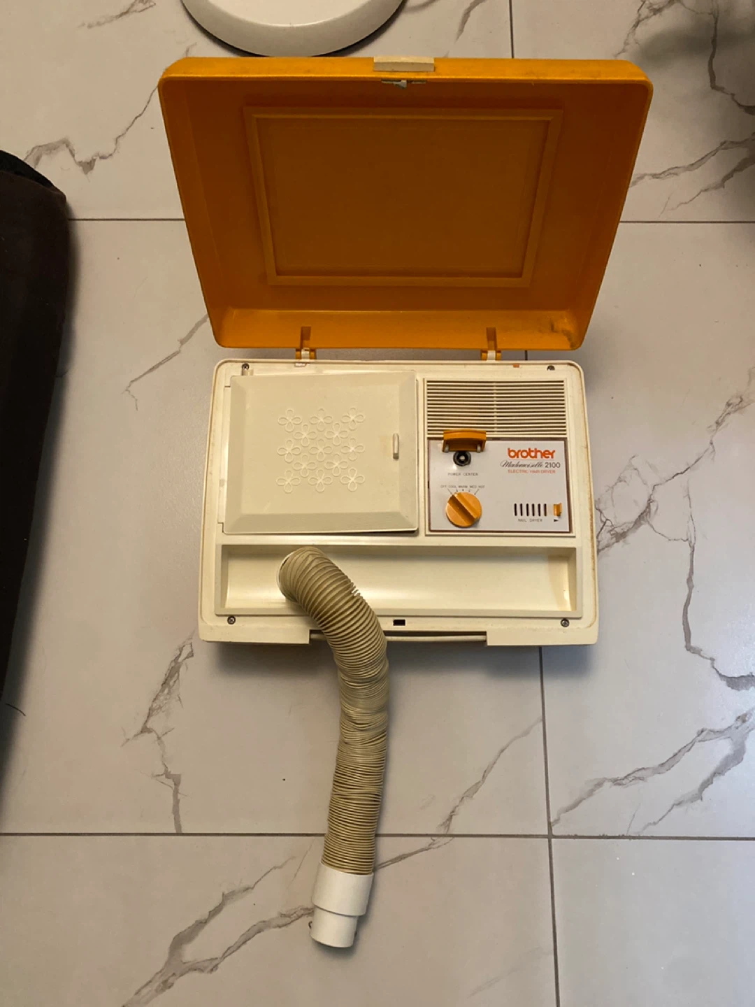 Brother Can-Do 2500 Electric Hair Dryer - photo 2