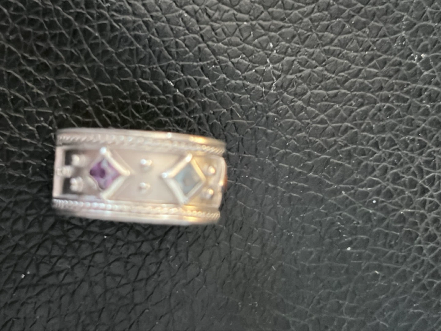 Silver Tone Band Ring with color crystal - photo 4
