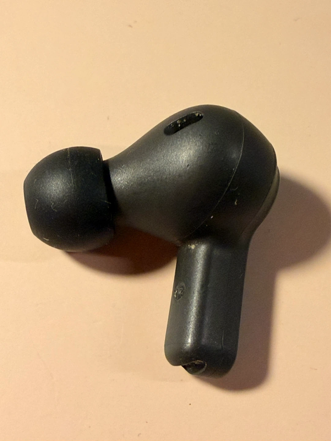JBL Wireless Earbud - photo 3