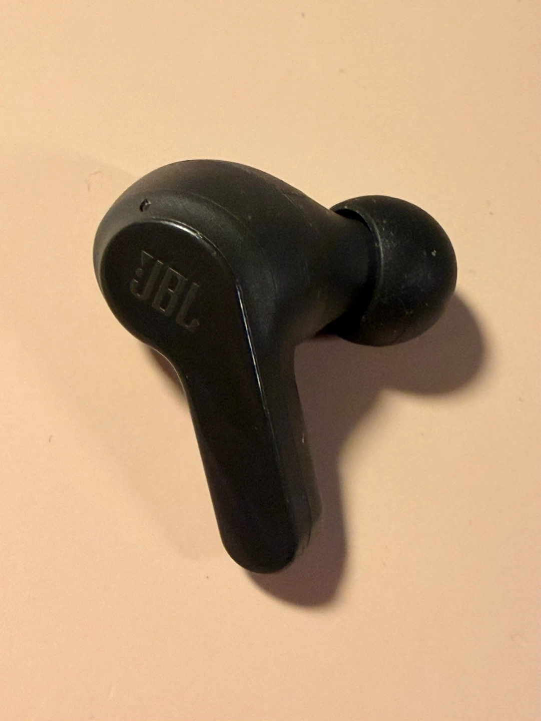 JBL Wireless Earbud - photo 2
