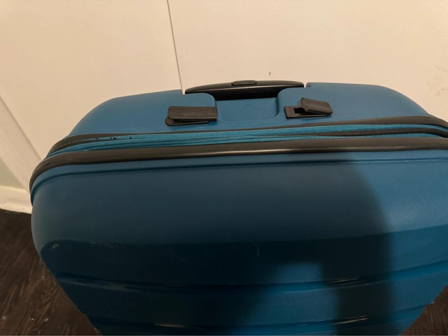 American Tourister 28“ luggage - photo 3