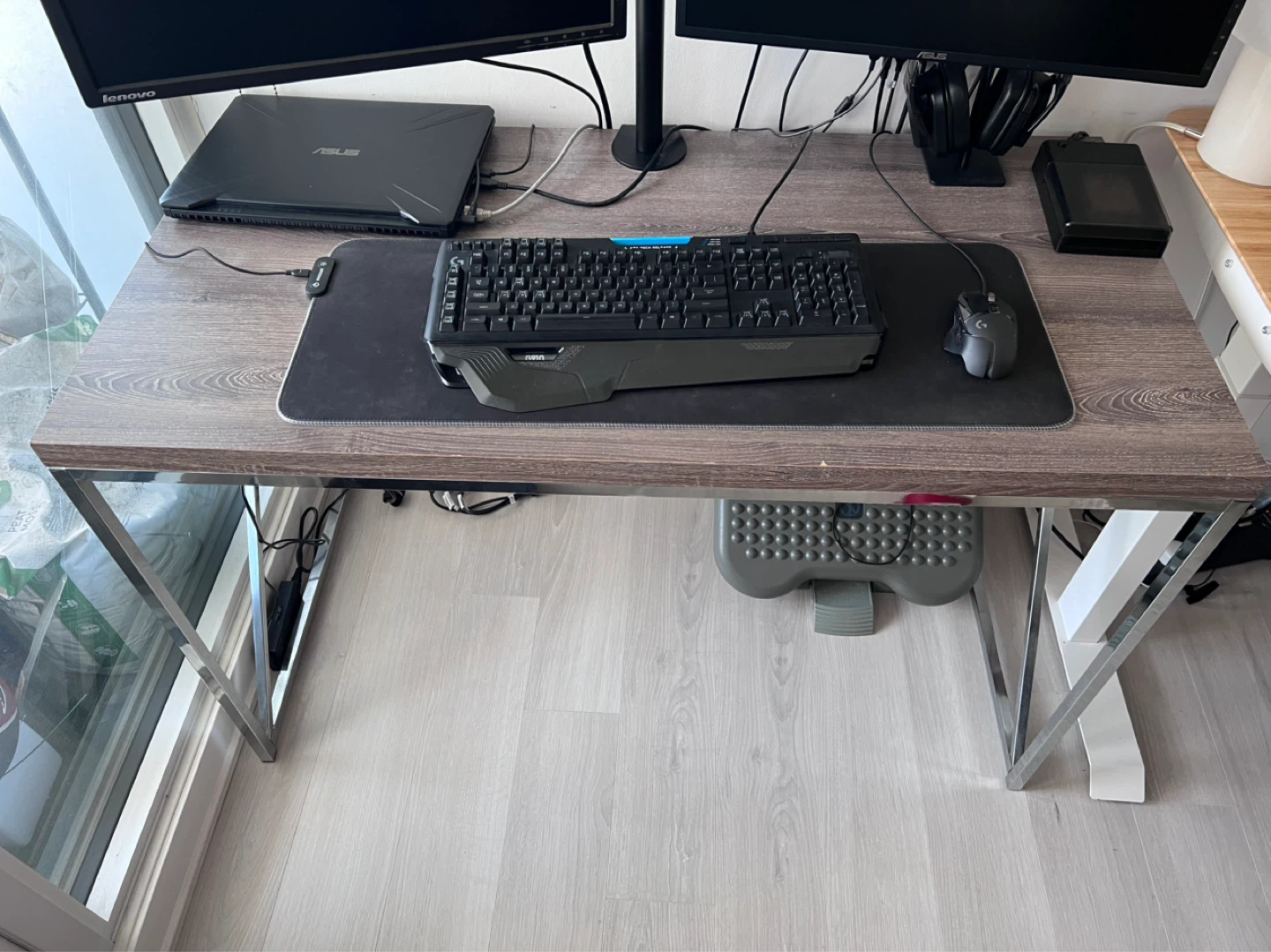 Rustic Wood Grain Desk