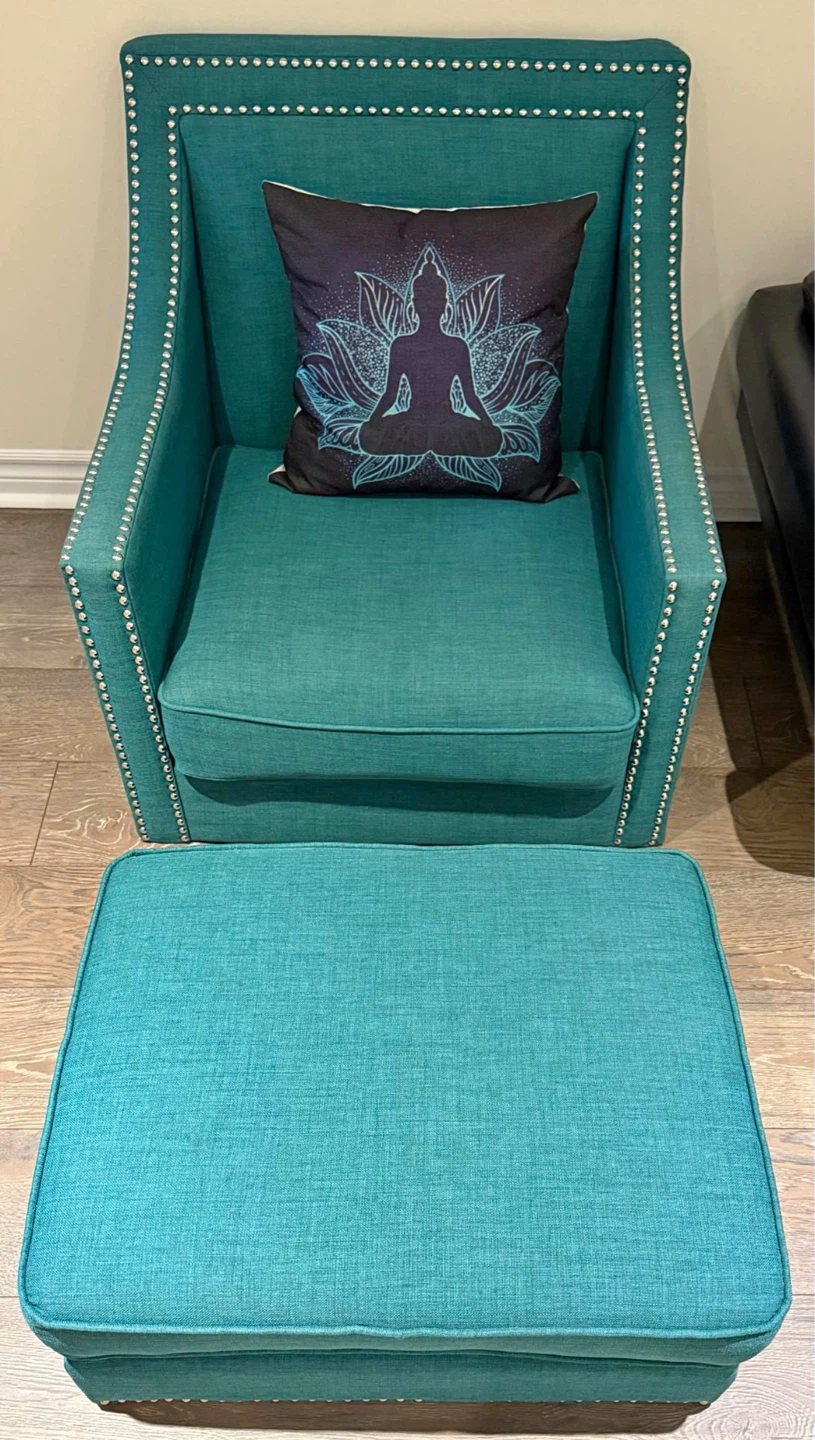 Modern Teal Accent Chair with Ottoman – Excellent Condition