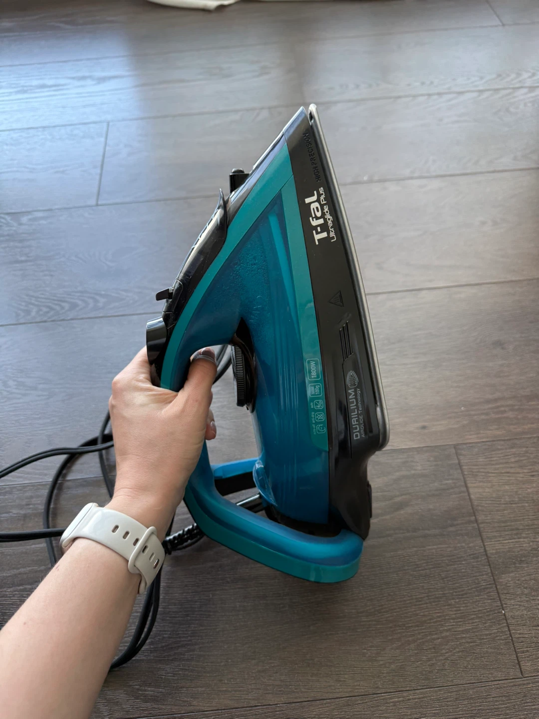 T-fal Ultraglide Plus Steam Iron - photo 3