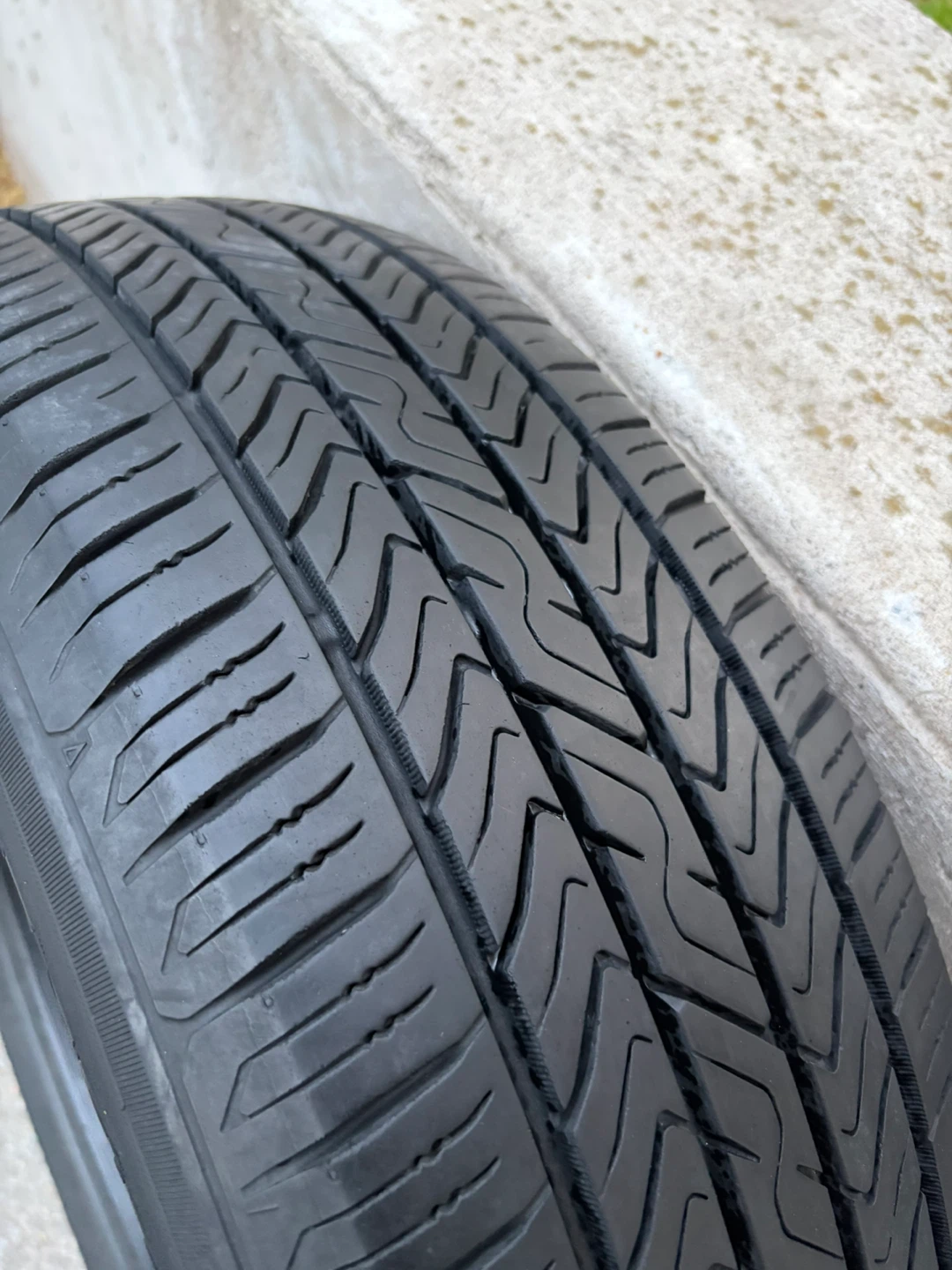 Toyo 195/65R15 Tire - photo 4