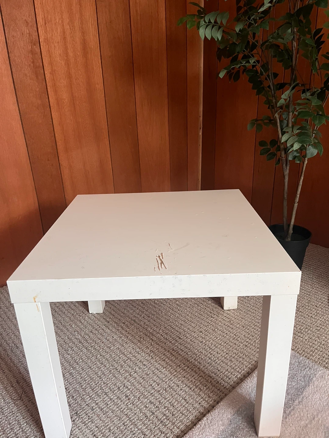 IKEAE White side Table - photo 2