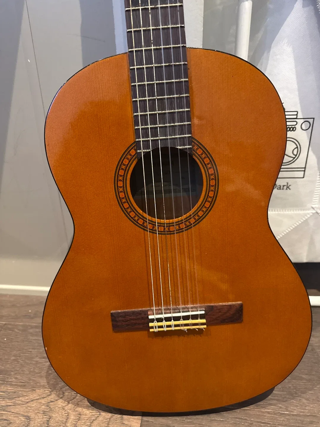 Yamaha Classical Guitar cs40