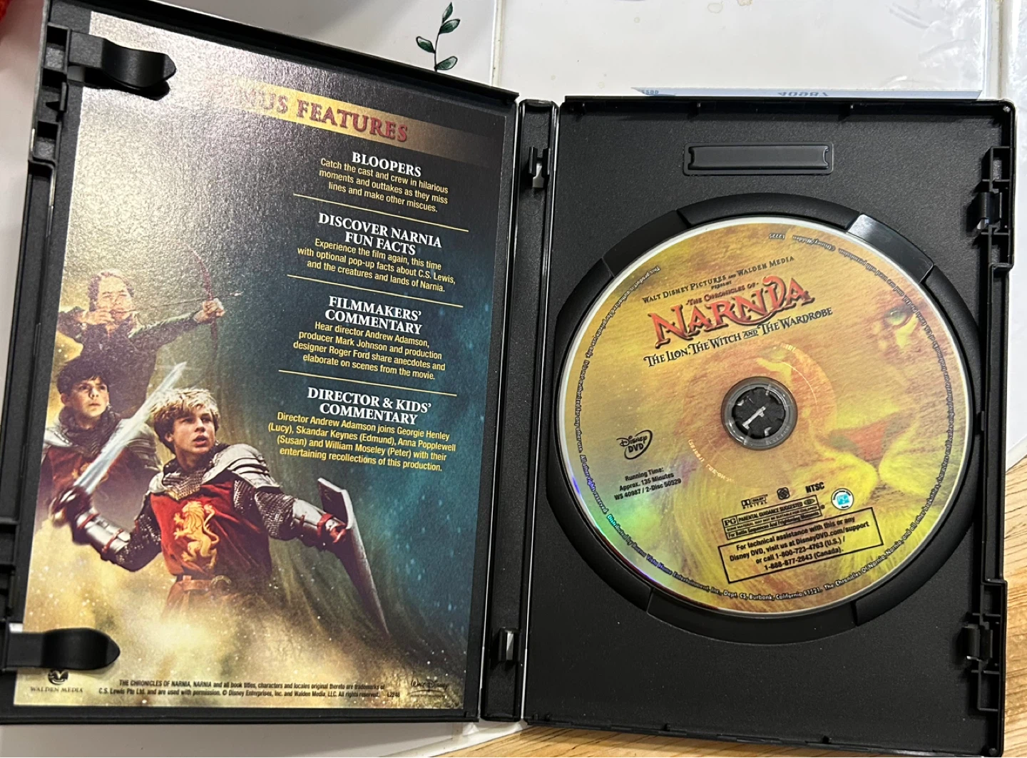 The Chronicles of Narnia DVD - photo 2