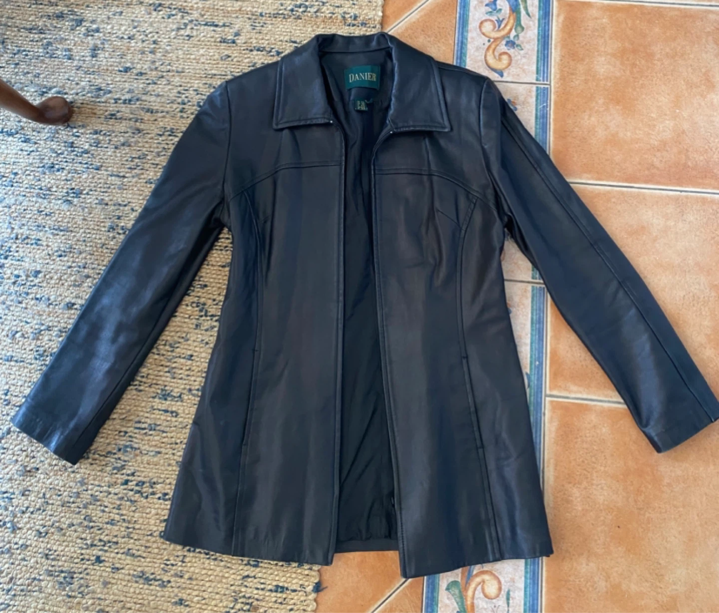 DANIER Vintage Black Leather Jacket