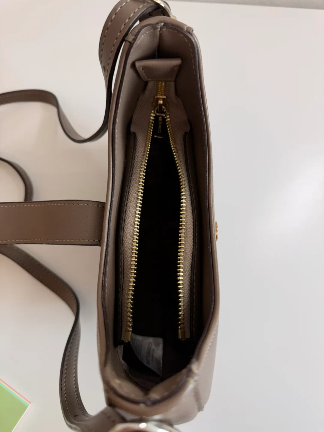 BAG TO BASICS Shoulder Bag - Taupe Faux Leather - photo 2