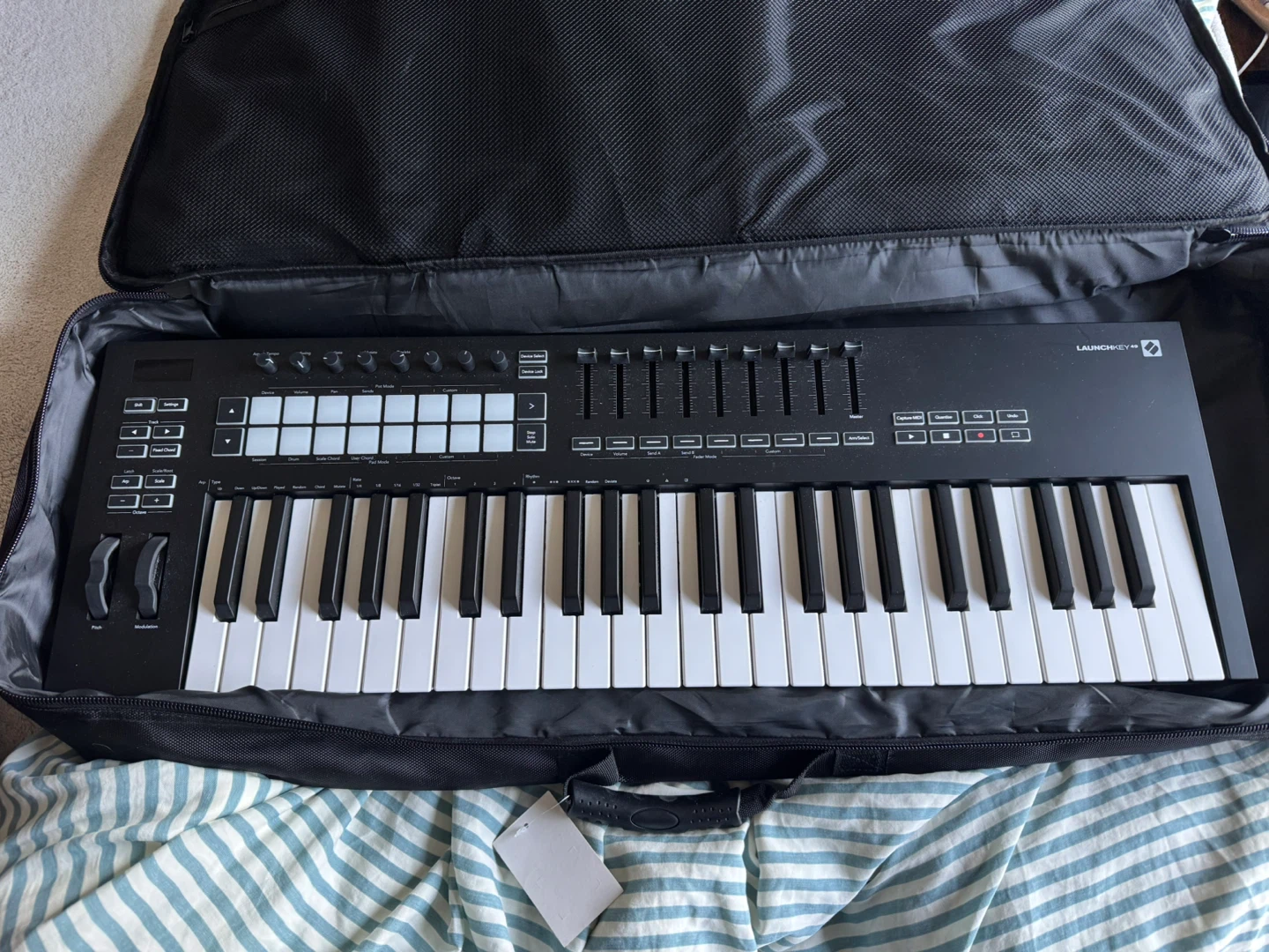Novation Launchkey MK3 61-Key MIDI Keyboard Controller