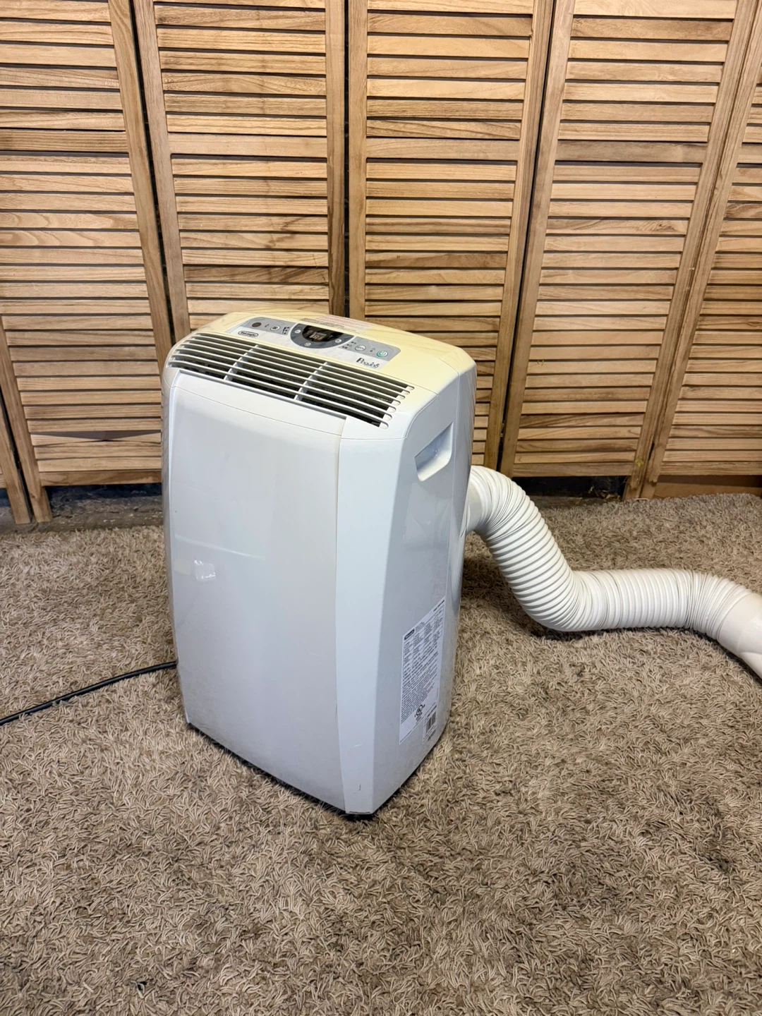 DeLonghi Portable Air Conditioner - photo 2