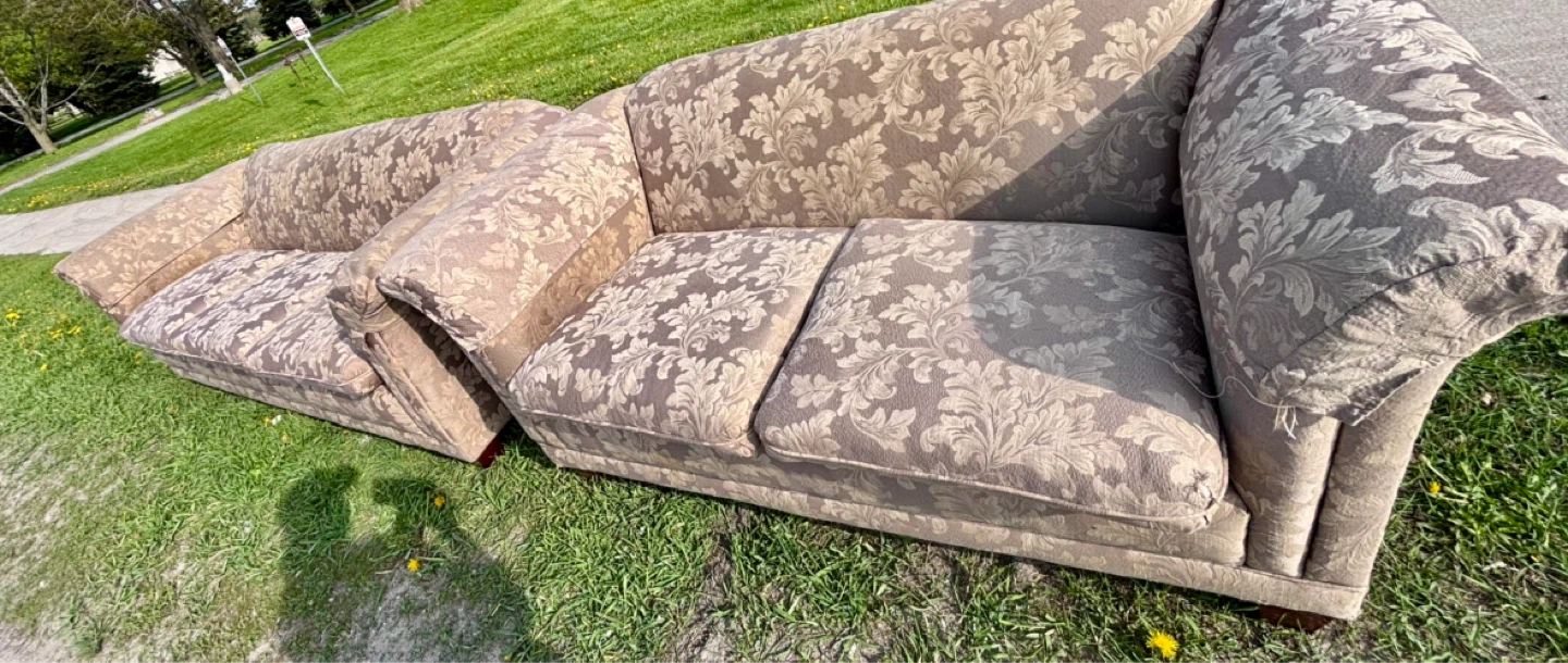 FREE Floral Pattern Sofa & Love Seat