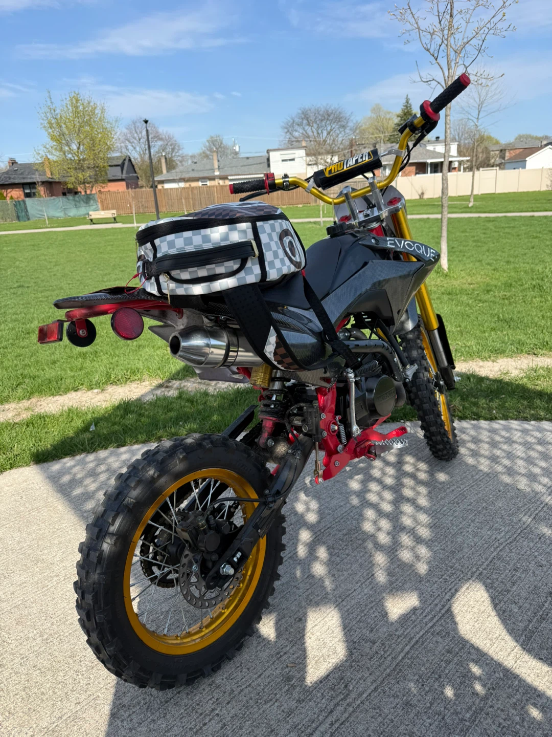140 dirt bike